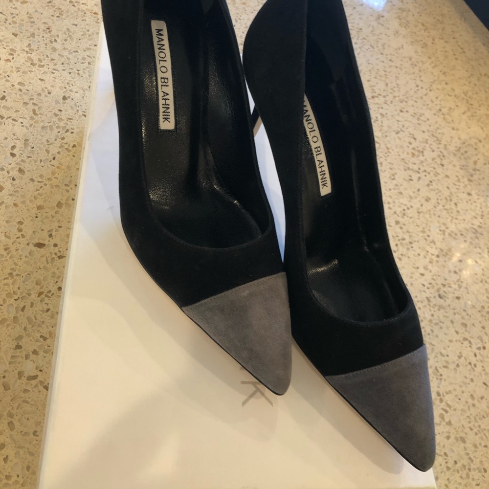 Manolo pumps